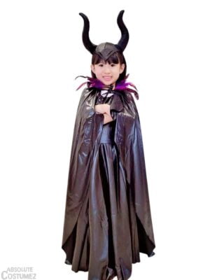 Maleficent is the vilain must have costume for girl 5 to 16 years old.